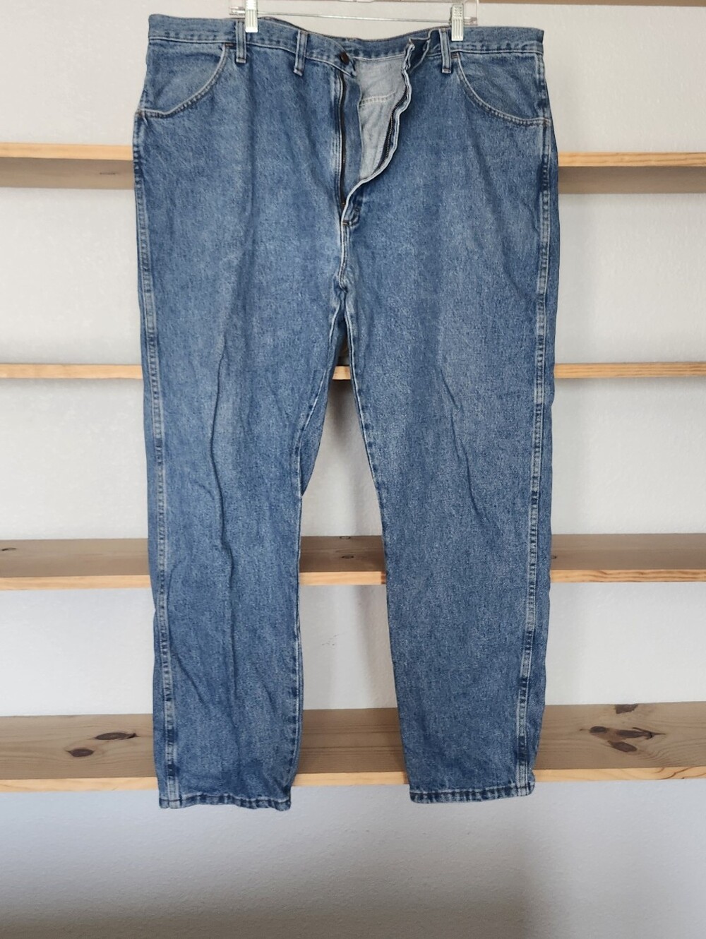 Rustler Men's Straight Jeans in Light Blue Denim 44x32